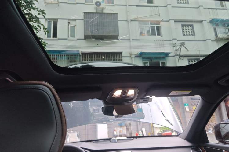 Used Volvo XC90 2024 B6 Zhiyi Luxury 7-Seater Headliner