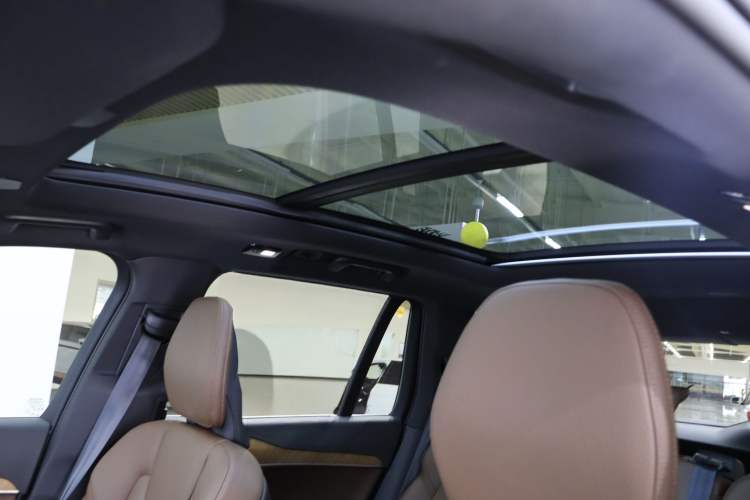Used Volvo XC90 2024 B5 SmartDrive Luxury Edition 5 Seats Headliner