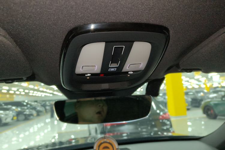 Used Volvo XC90 2024 B5 SmartDrive Luxury Edition 7-Seater Headliner