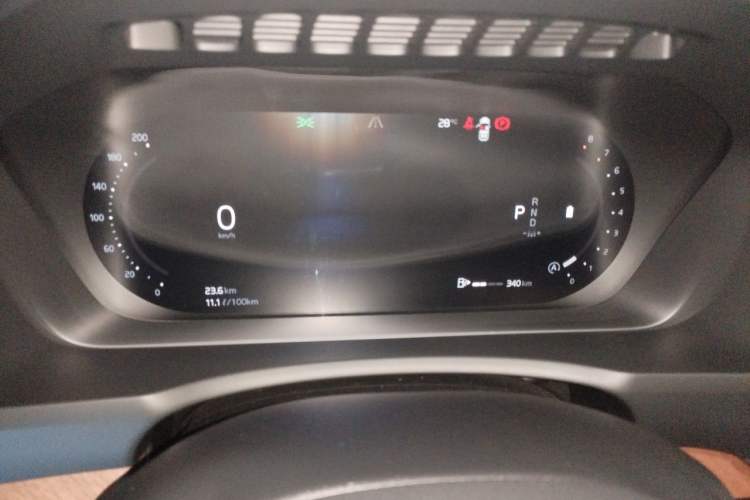 Used Volvo XC90 2024 B5 SmartDrive Luxury Edition 7-Seater Instrument Cluster