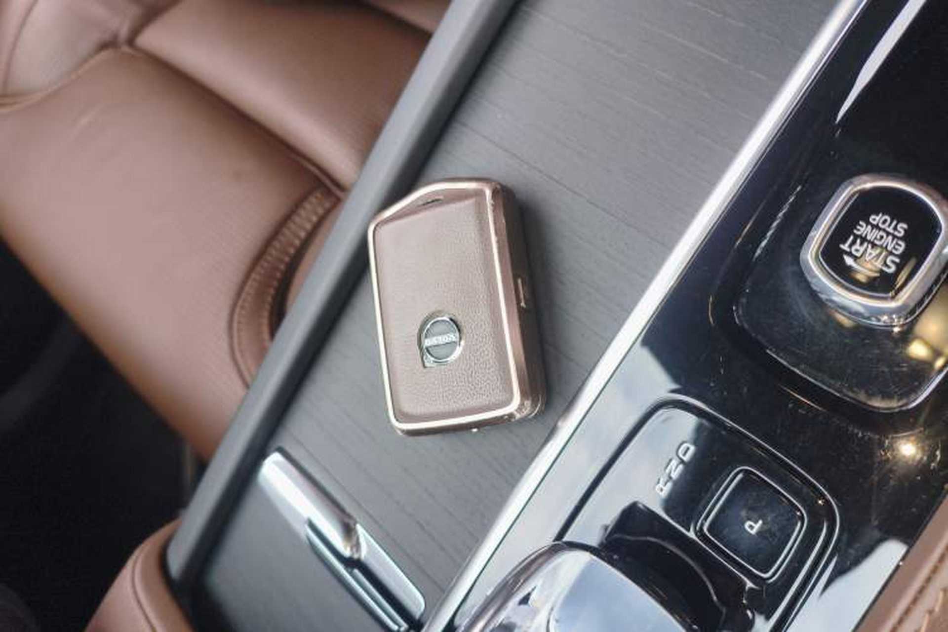 Used Volvo XC90 2024 B6 Zhiya Luxury 7-Seater Interior 1