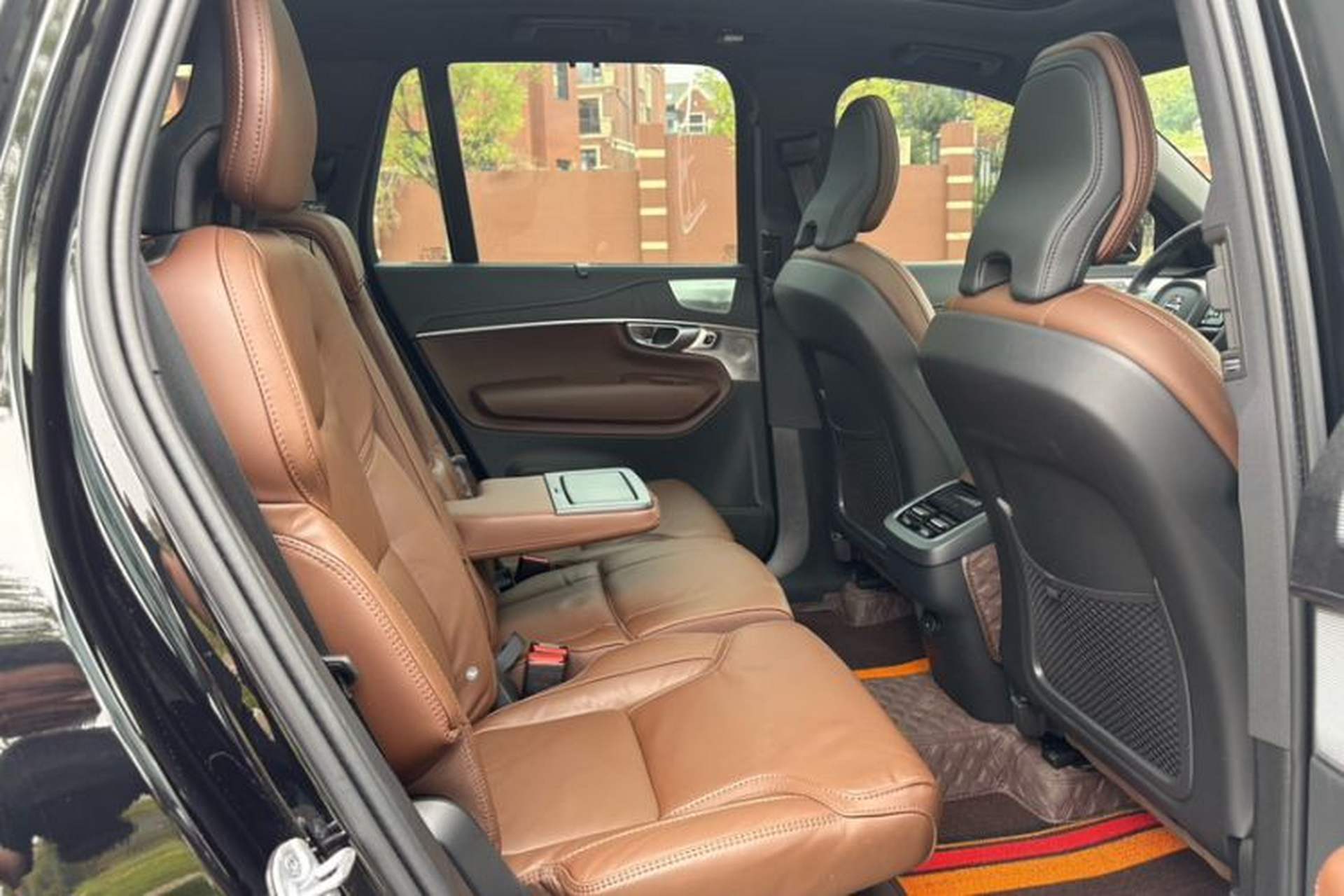 Used Volvo XC90 2024 B6 Zhiya Luxury 7-Seater Interior 11