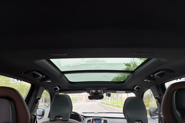 Used Volvo XC90 2024 B6 Zhiya Luxury 7-Seater Interior 6