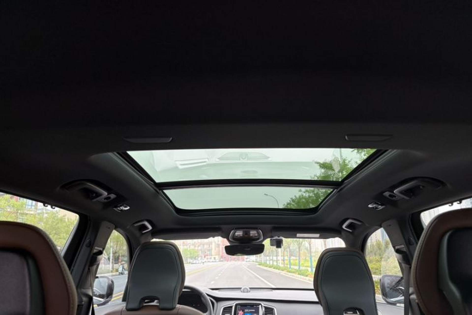 Used Volvo XC90 2024 B6 Zhiya Luxury 7-Seater Interior 6