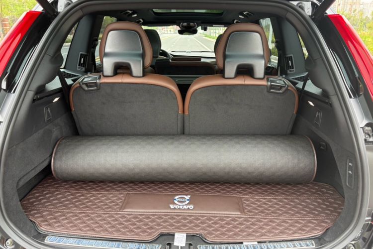 Used Volvo XC90 2024 B6 Zhiya Luxury 7-Seater Interior 7