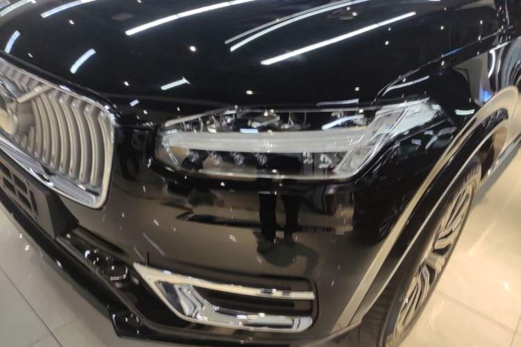 Used Volvo XC90 2024 B5 SmartDrive Luxury Edition 5 Seats Left Front Headlight