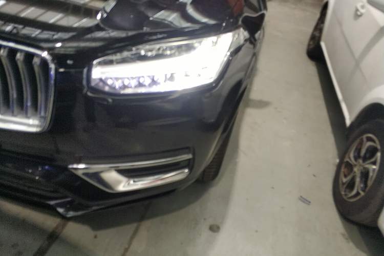 Used Volvo XC90 2024 B5 SmartDrive Luxury Edition 5 Seats Left Front Headlight