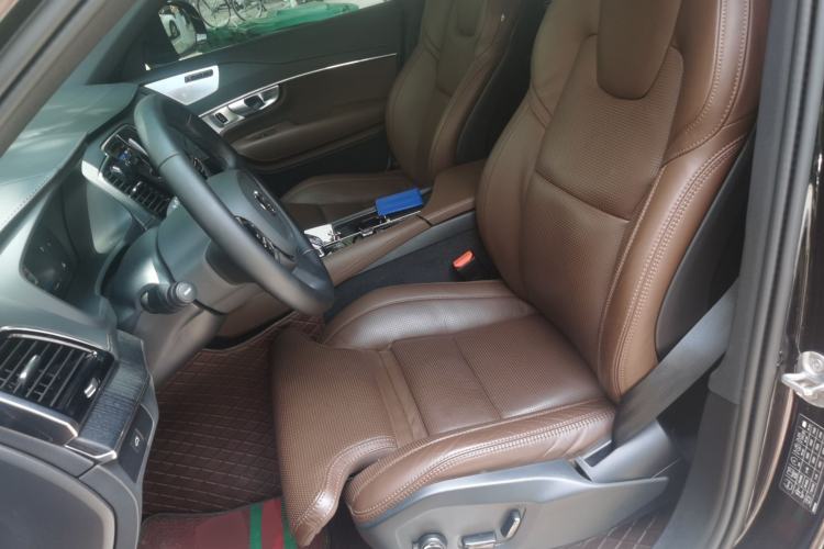 Used Volvo XC90 2024 B6 Zhiya Luxury 7-Seater Left Front Seat
