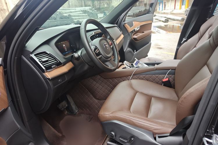 Used Volvo XC90 2024 B6 Zhiyi Luxury 7-Seater Left Front Seat
