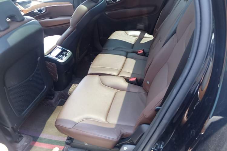 Used Volvo XC90 2024 B6 Zhiyi Luxury 7-Seater Left Rear Seat