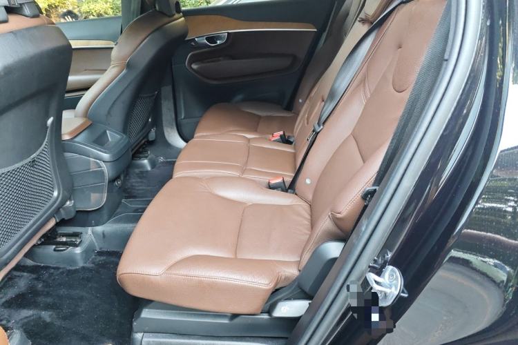 Used Volvo XC90 2024 B5 SmartDrive Luxury Edition 5 Seats Left Rear Seat