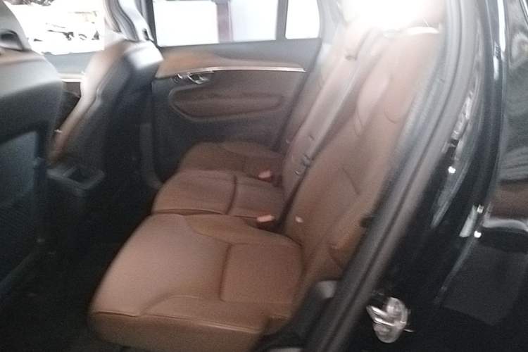 Used Volvo XC90 2024 B5 SmartDrive Luxury Edition 5 Seats Left Rear Seat