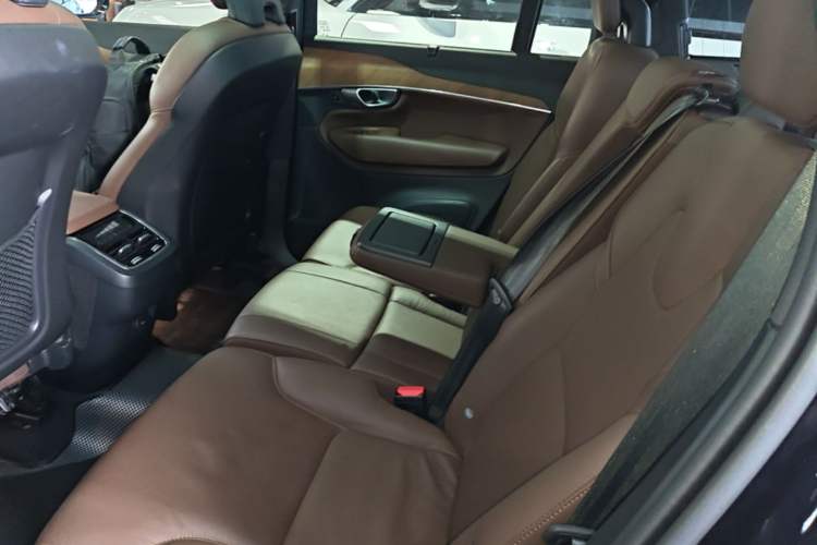 Used Volvo XC90 2024 B6 Zhiyi Luxury 7-Seater Left Rear Seat