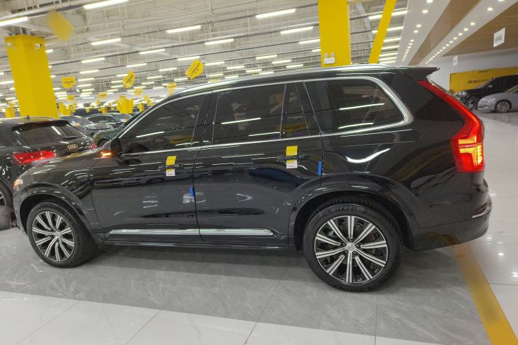 Used Volvo XC90 2024 B5 SmartDrive Luxury Edition 7-Seater Left Side