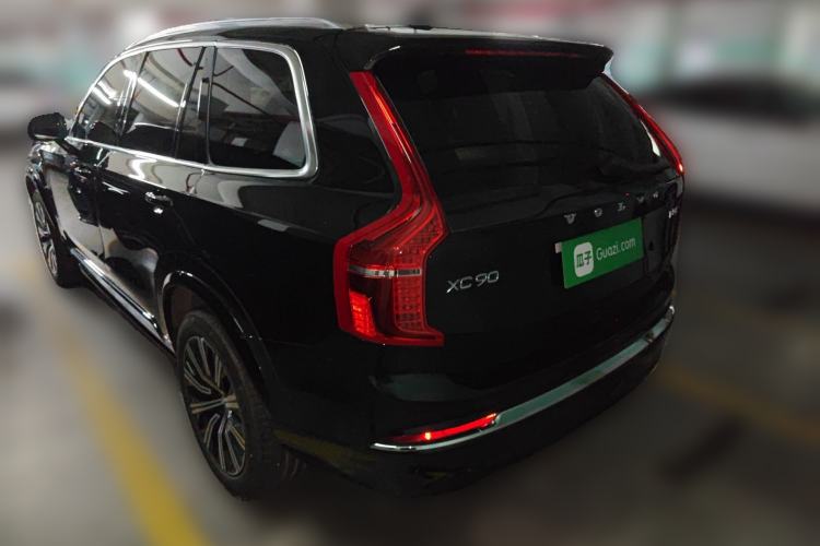 Used Volvo XC90 2024 B5 SmartDrive Luxury Edition 7-Seater Rear Left 45 Deg