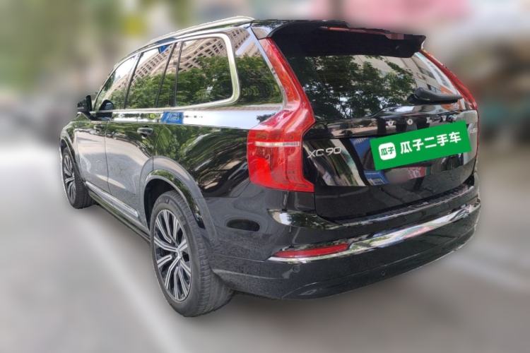 Used Volvo XC90 2024 B5 SmartDrive Luxury Edition 7-Seater Rear Left 45 Deg
