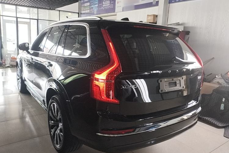 Used Volvo XC90 2024 B5 SmartDrive Luxury Edition 5 Seats Rear Left 45 Deg
