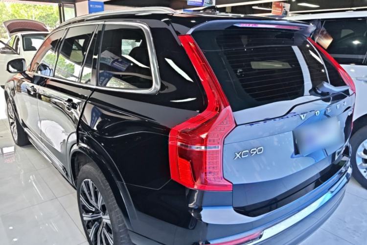 Used Volvo XC90 2024 B6 Zhiyi Luxury 7-Seater Rear Left 45 Deg