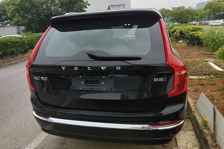 Used Volvo XC90 2024 B5 SmartDrive Luxury Edition 5 Seats Rear