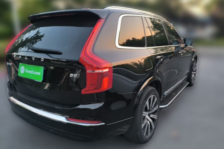Used Volvo XC90 2024 B5 SmartDrive Luxury Edition 5 Seats Rear Right 45 Deg