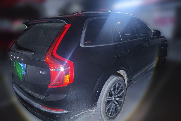 Used Volvo XC90 2024 B6 Zhiyi Luxury 7-Seater Rear Right 45 Deg