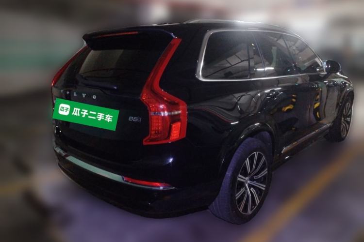 Used Volvo XC90 2024 B5 SmartDrive Luxury Edition 7-Seater Rear Right 45 Deg
