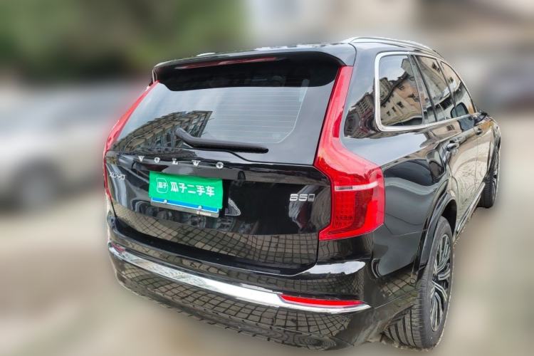 Used Volvo XC90 2024 B5 SmartDrive Luxury Edition 5 Seats Rear Right 45 Deg