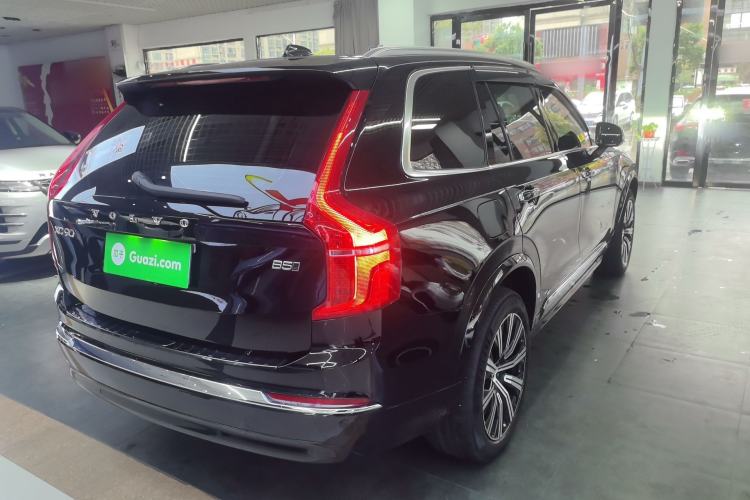 Used Volvo XC90 2024 B5 SmartDrive Luxury Edition 5 Seats Rear Right 45 Deg