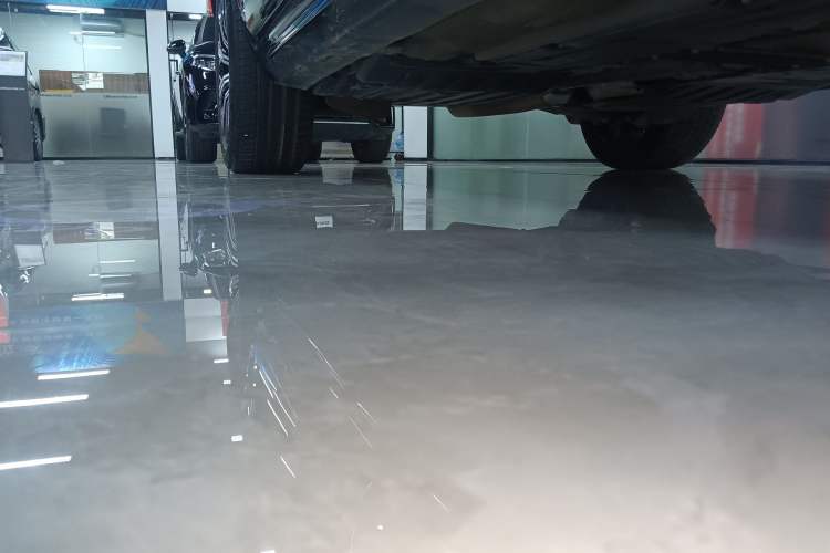 Used Volvo XC90 2024 B5 SmartDrive Luxury Edition 5 Seats Right Side Sill