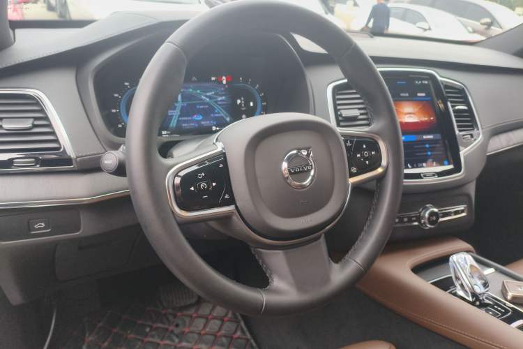 Used Volvo XC90 2024 B6 Zhiya Luxury 7-Seater Steering Wheel