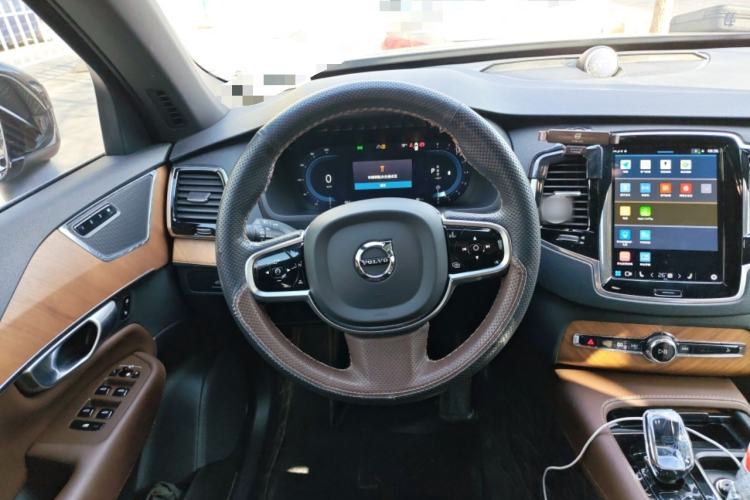 Used Volvo XC90 2024 B6 Zhiyi Luxury 7-Seater Steering Wheel