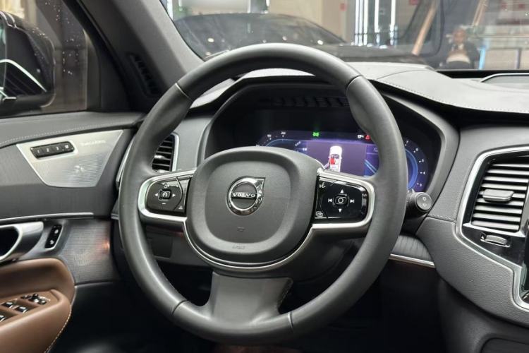 Used Volvo XC90 2024 B6 Zhiya Luxury 7-Seater Steering Wheel