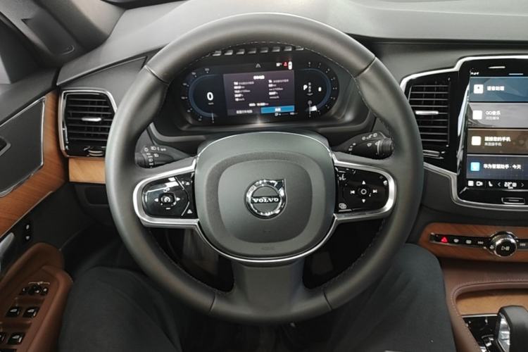 Used Volvo XC90 2024 B6 Zhiyi Luxury 7-Seater Steering Wheel