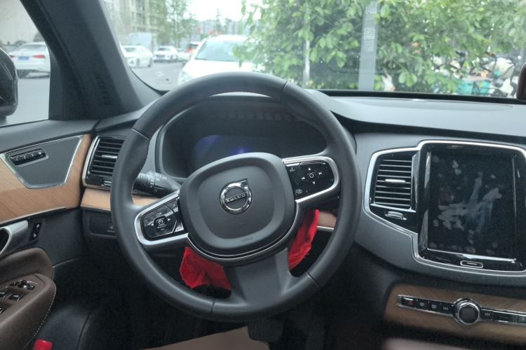 Used Volvo XC90 2024 B6 Zhiyi Luxury 7-Seater Steering Wheel