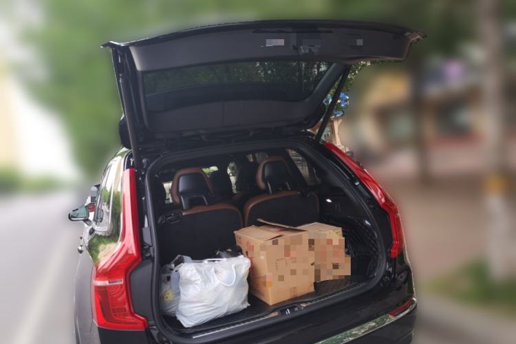 Used Volvo XC90 2024 B6 Zhiyi Luxury 7-Seater Trunk