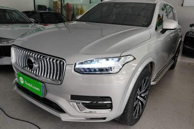 Used Volvo XC90 2024 B5 SmartDrive Luxury Edition 5 Seats