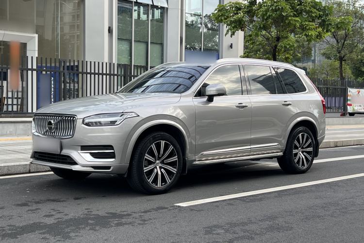 Used Volvo XC90 2024 B5 SmartDrive Luxury Edition 5 Seats Exterior 1