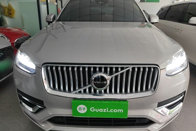 Used Volvo XC90 2024 B5 SmartDrive Luxury Edition 5 Seats Front