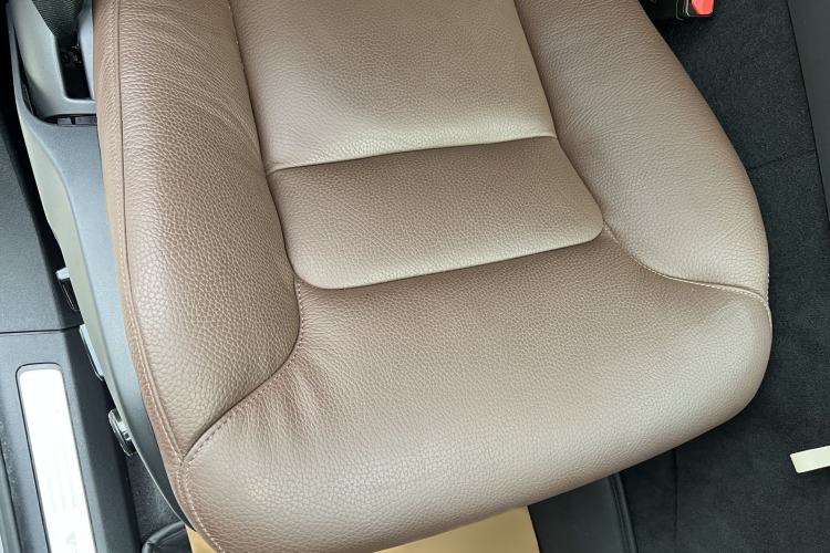 Used Volvo XC90 2024 B5 SmartDrive Luxury Edition 5 Seats Interior 11