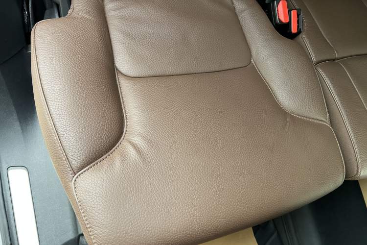 Used Volvo XC90 2024 B5 SmartDrive Luxury Edition 5 Seats Interior 6