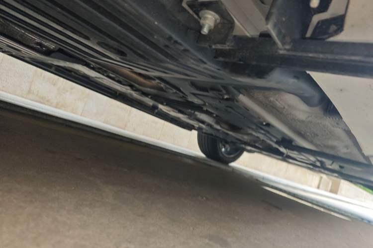 Used Volvo XC90 2024 B6 Zhiyi Luxury 7-Seater Chassis Rear Right