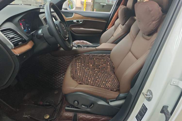 Used Volvo XC90 2024 B6 Zhiyi Luxury 7-Seater Left Front Seat