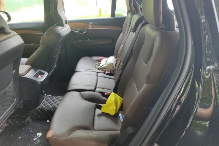 Used Volvo XC90 2025 B5 SmartDrive Luxury Edition 5 Seats Left Rear Seat