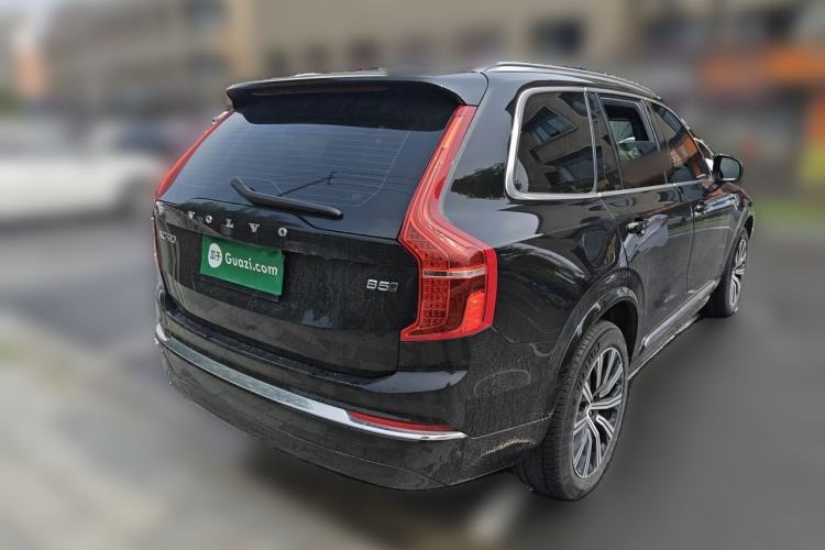 Used Volvo XC90 2025 B5 SmartDrive Luxury Edition 5 Seats Rear Right 45 Deg