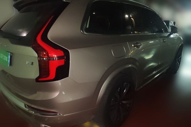 Used Volvo XC90 2025 Facelifted B5 Zhiyi Luxury Edition 5 Seats Rear Right 45 Deg