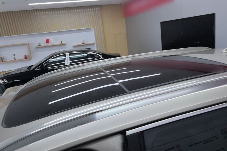 Used Volvo XC90 2025 Facelifted B6 Zhiyuan Luxury Version with 6 Seats Roof
