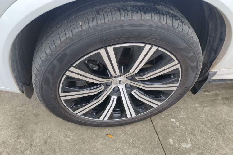Used Volvo XC90 New Energy 2021 E-Drive Hybrid T8 Luxury Flagship 7-Seater Left Front Wheel Hub