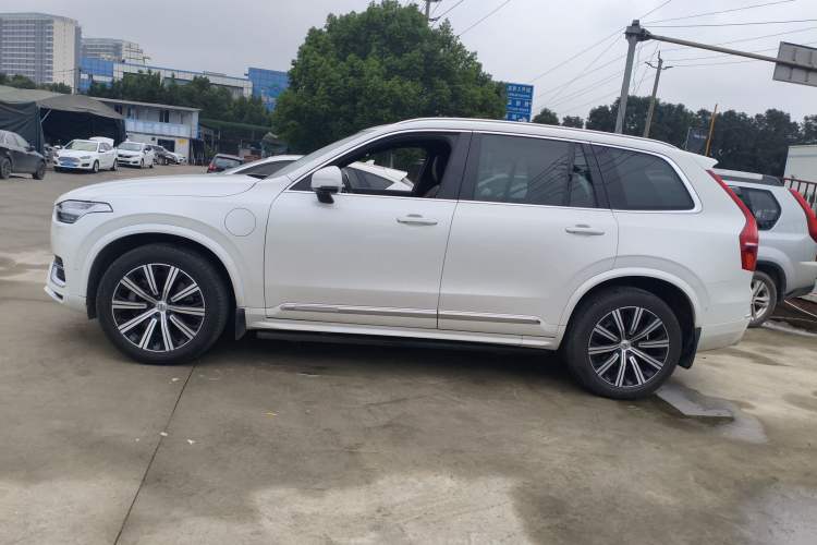 Used Volvo XC90 New Energy 2021 E-Drive Hybrid T8 Luxury Flagship 7-Seater Left Side