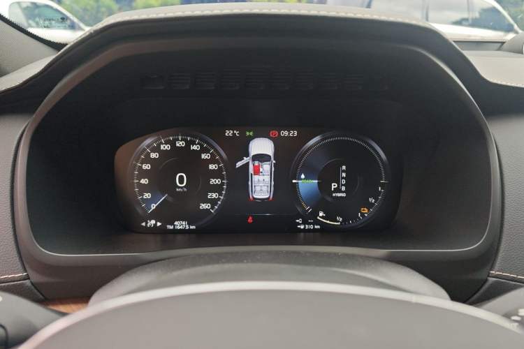 Used Volvo XC90 New Energy 2017 E-Drive Hybrid T8 Prestige 7-Seater Instrument Cluster