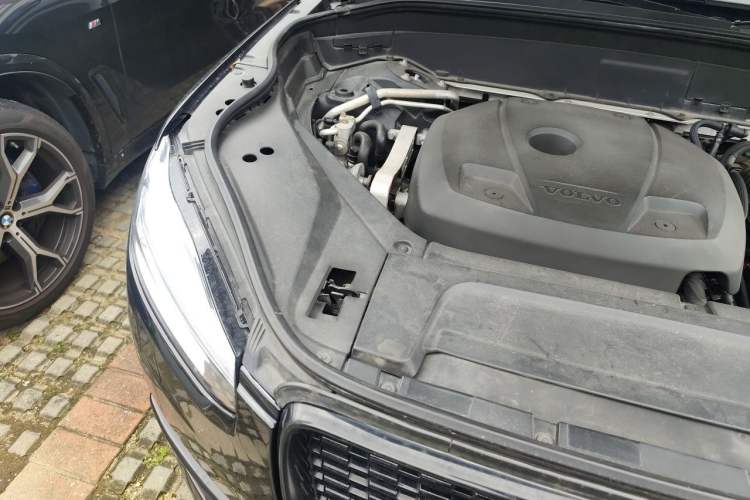 Used Volvo XC90 New Energy 2018 E-Drive Hybrid T8 Prestige 7-Seater Engine Bay Right